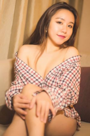 女人私密精油全身按摩_DVD高清迅雷在线观看